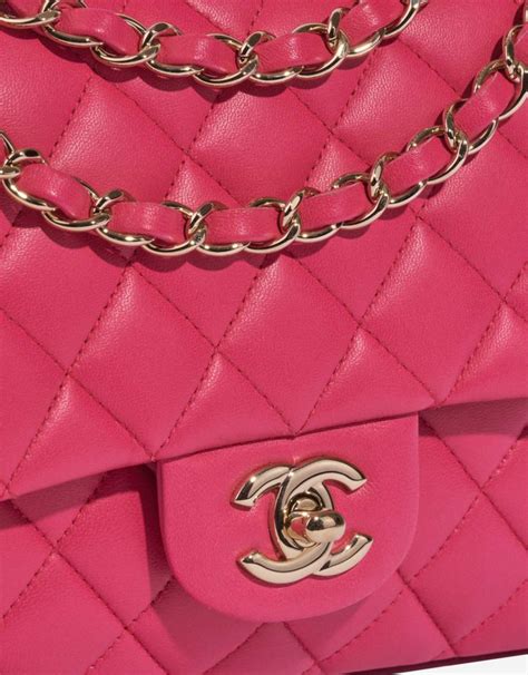 authentifier un sac chanel vintage|authentic Chanel bags.